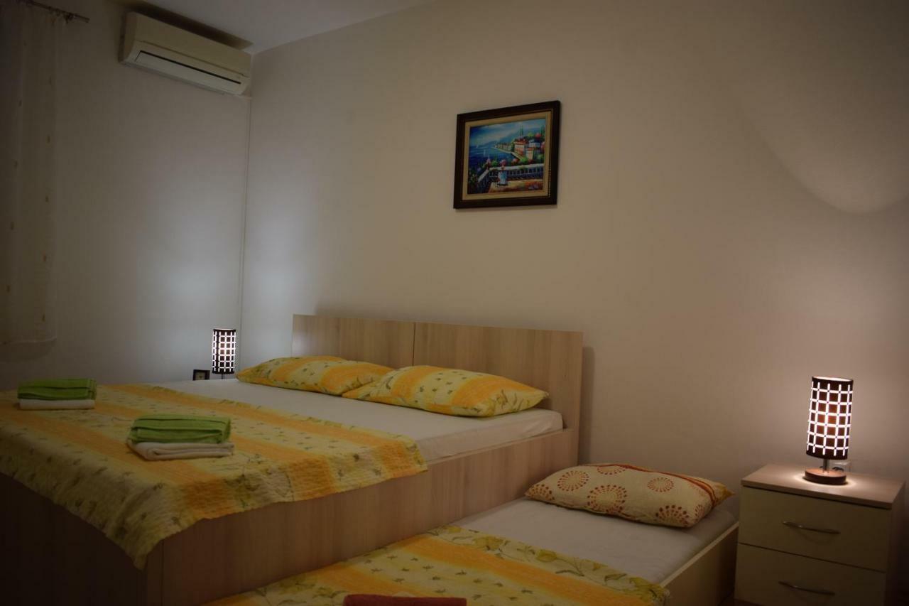 Apartment Relax Mokosica Luaran gambar